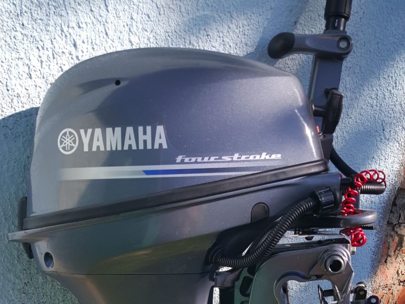 Yamaha 9 9 купить. Мотор Yamaha 9.9. Ямаха f20bmhs. Yamaha 25 BMHS. 4х-тактный Лодочный мотор Yamaha f20bmhs.