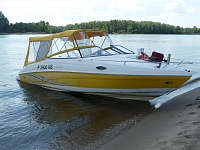 Катер Rinker 232 Captiva