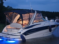 Круизный катер Crownline 270 CR