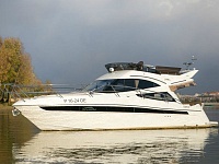 Моторная яхта Galeon 340 Fly