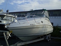 Катер Rinker Fiesta Vee 266